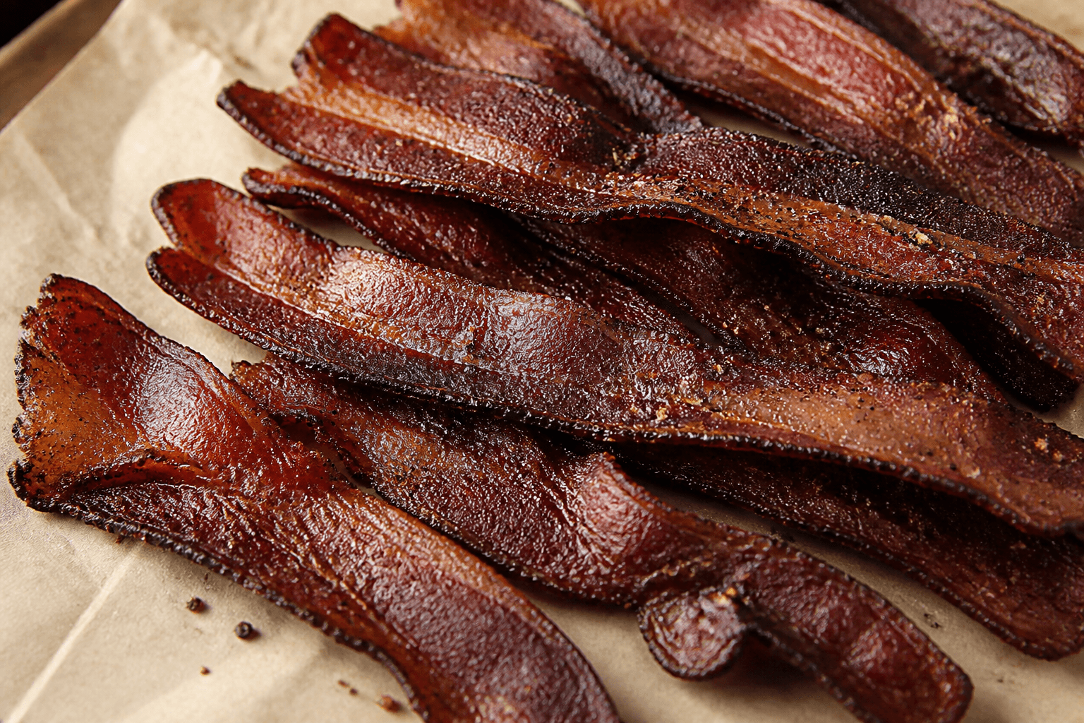 Tørrede baconstrimler som jerky